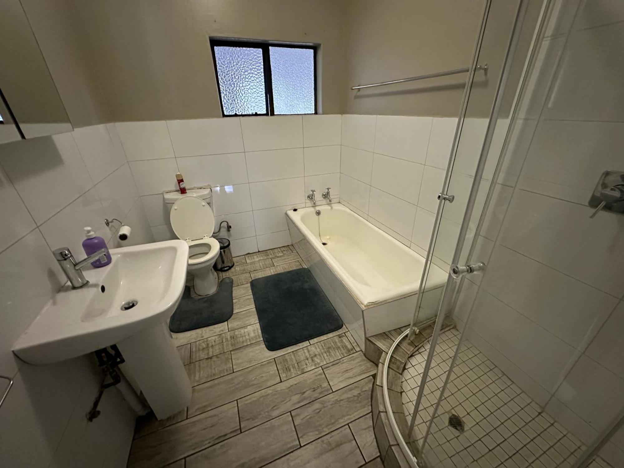 Favour Guest House Πολοκουάνε Εξωτερικό φωτογραφία